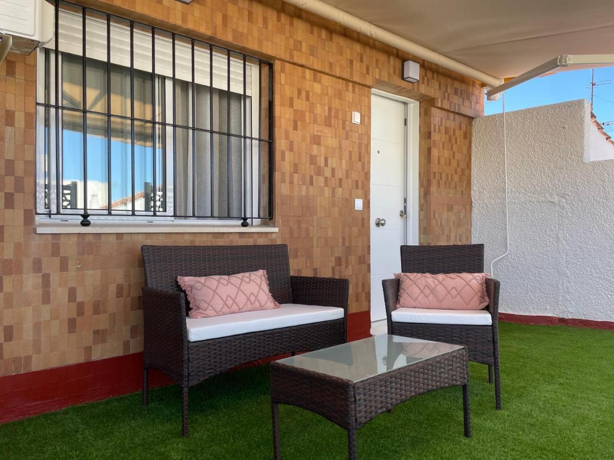 דירות הואלבה Apartamento Turistico Atico La Piterilla מראה חיצוני תמונה